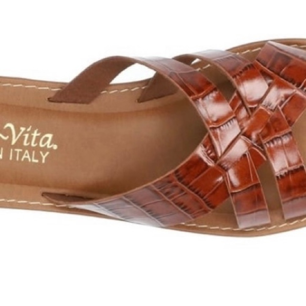 Bella Vita Italian leather size 8 1/2 W